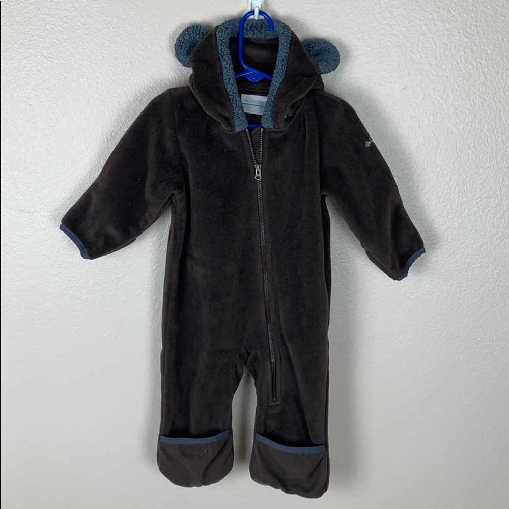 COLUMBIA ONESIE 6-12